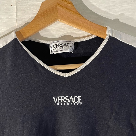 Vintage 90s Versace Intensive Athletic Top - Picture 4 of 6